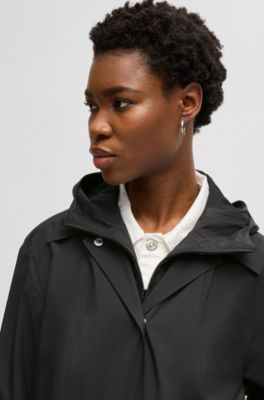 Chaqueta repelente al agua con interior desmontable de forro polar, Negro