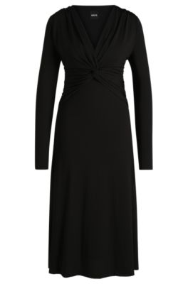 Vestido de crep&eacute; el&aacute;stico con detalle cruzado en la parte delantera, Negro