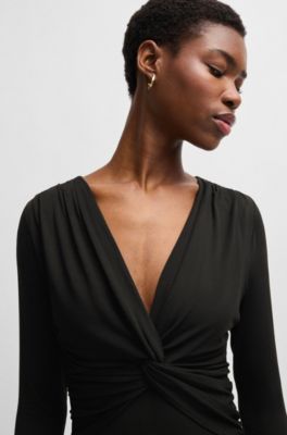 Vestido de crep&eacute; el&aacute;stico con detalle cruzado en la parte delantera, Negro