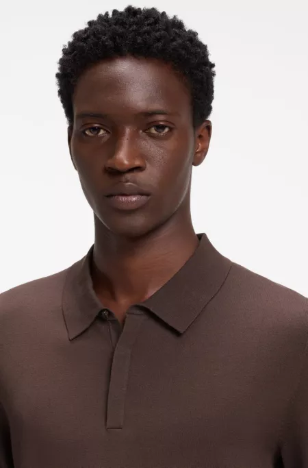 Slim-fit knit polo with reverse logo