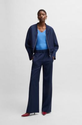 Top de manga larga con escote en pico en punto de canal&eacute; lustroso, Azul