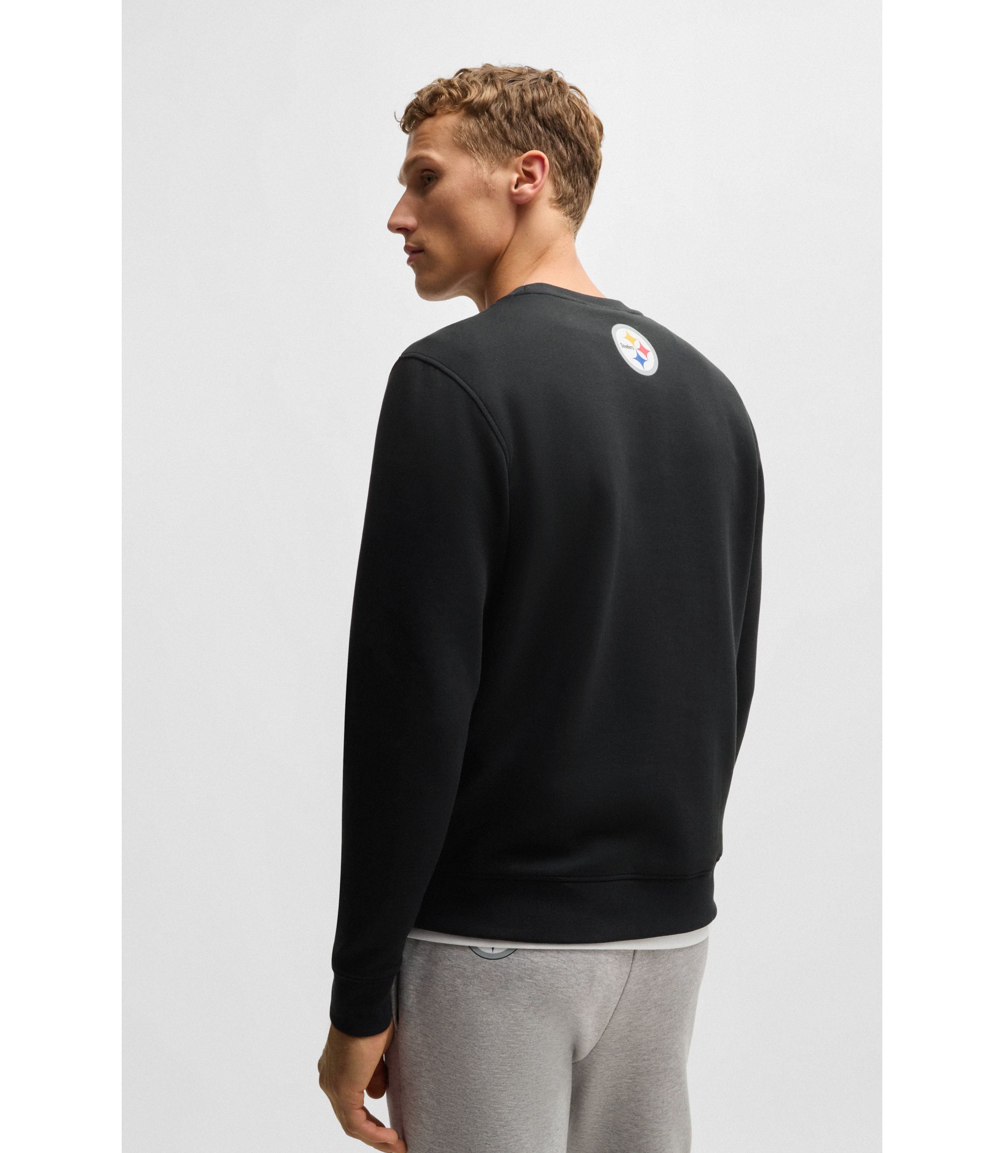 hbna50532430_013_360?wid=1980&