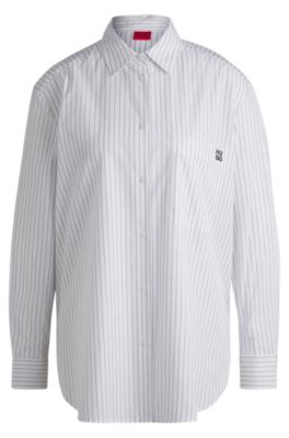 Blusa oversize fit de algod&oacute;n a rayas con estampado de mariposa, Fantas&iacute;a