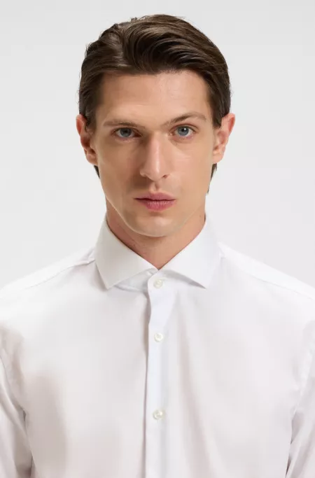 Slim-fit shirt in structured cotton