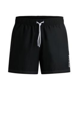 Ba&ntilde;ador tipo shorts con forro integral y logo estampado, Negro