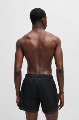 Ba&ntilde;ador tipo shorts con forro integral y logo estampado, Negro