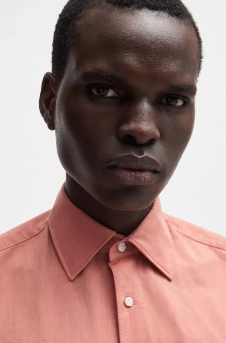 Slim-fit shirt in Italian-made cotton-cashmere twill