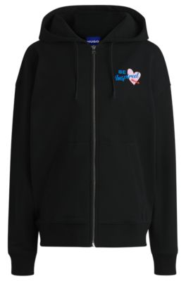 Sudadera de felpa de algod&oacute;n con capucha, cremallera e ilustraci&oacute;n de temporada, Negro
