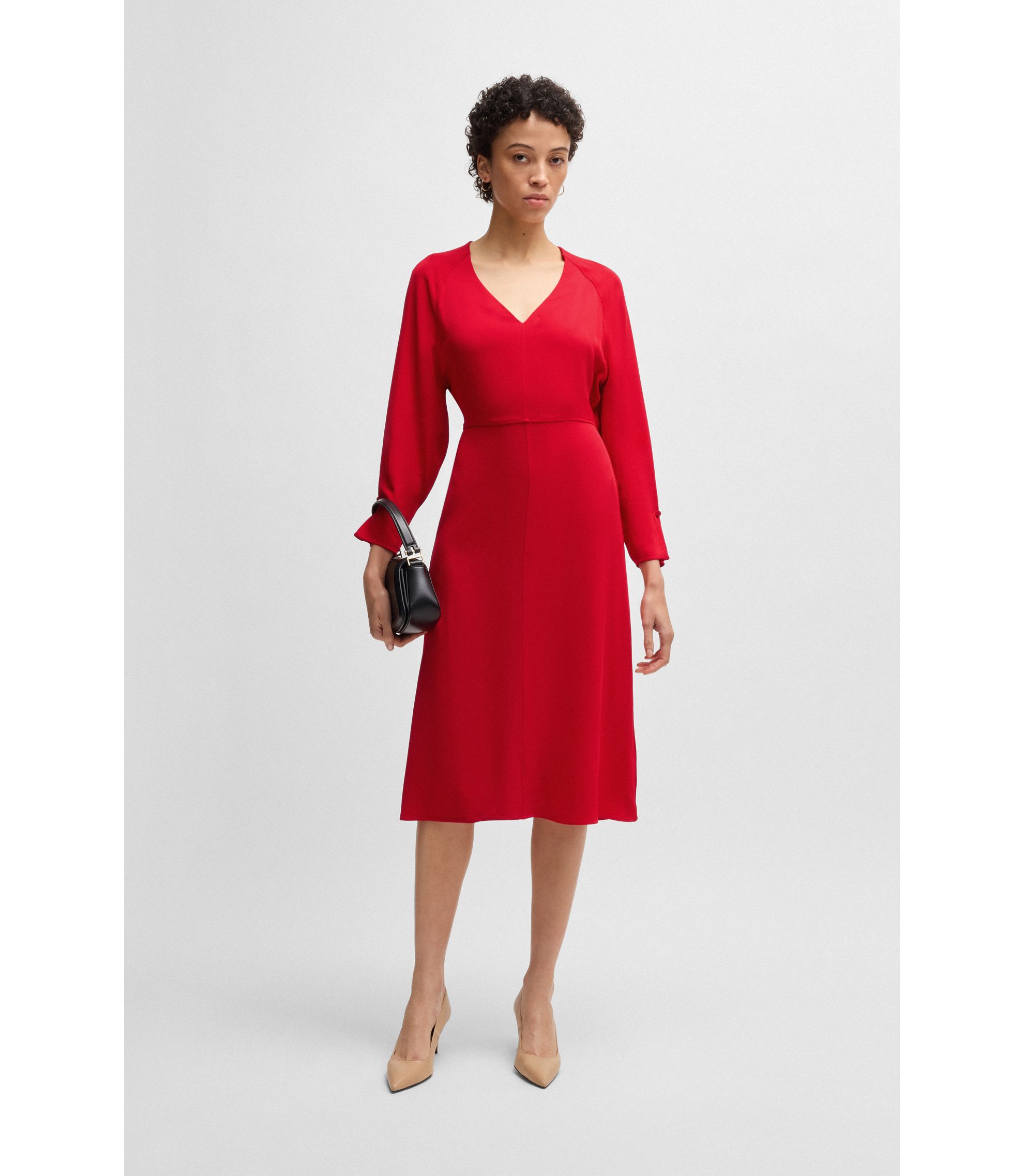 hbna50533966_628_300?wid=1980&