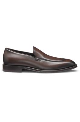 Leather loafers with apron toe, Dark Brown