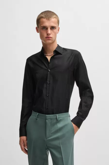 Slim-fit shirt in cotton jacquard with checkerboard print