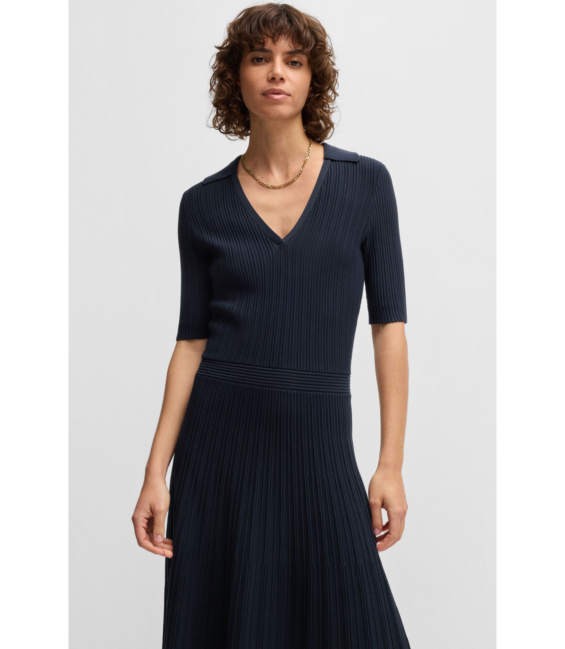 hbna50534131_404_341?wid=1980&