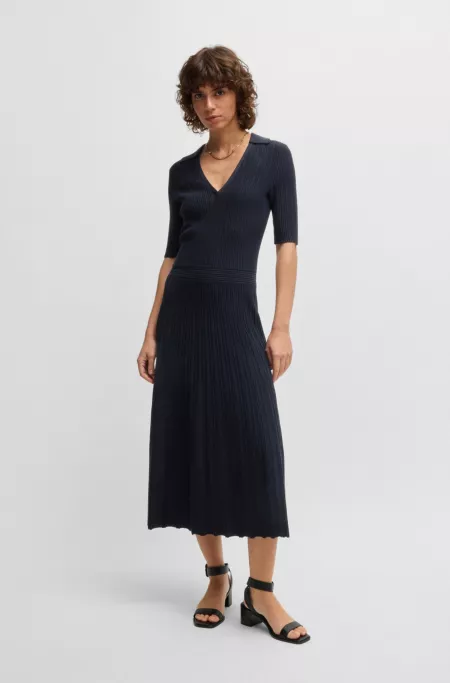 V-neck dress with ribbed structure