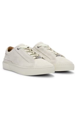 Baskets Gary en cuir su&eacute;d&eacute; avec syst&egrave;me de la&ccedil;age &eacute;lastique, Blanc
