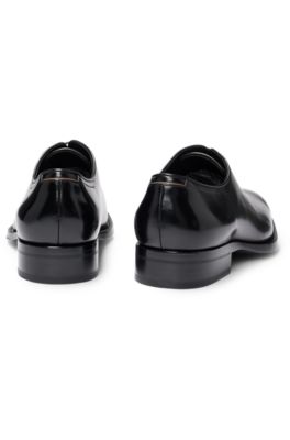Zapatos oxford elaborados en Italia en piel pulida, Negro