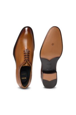 Zapatos oxford elaborados en Italia en piel pulida, Marr&oacute;n