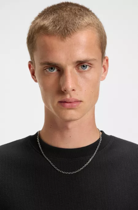 Waffle-structure T-shirt in a cotton blend