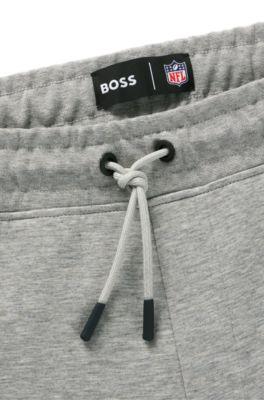 Pantalones de ch&aacute;ndal BOSS x NFL con cinta y detalles especiales de la marca, Patriots