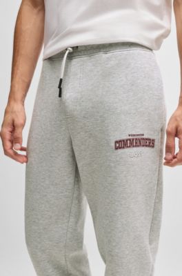 Pantalones de ch&aacute;ndal BOSS x NFL con cinta y detalles especiales de la marca, Commanders