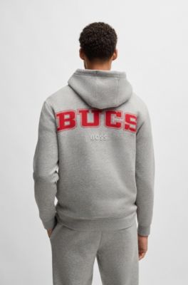 Sudadera BOSS x NFL en interlock con capucha y detalle especial de la marca, Bucs
