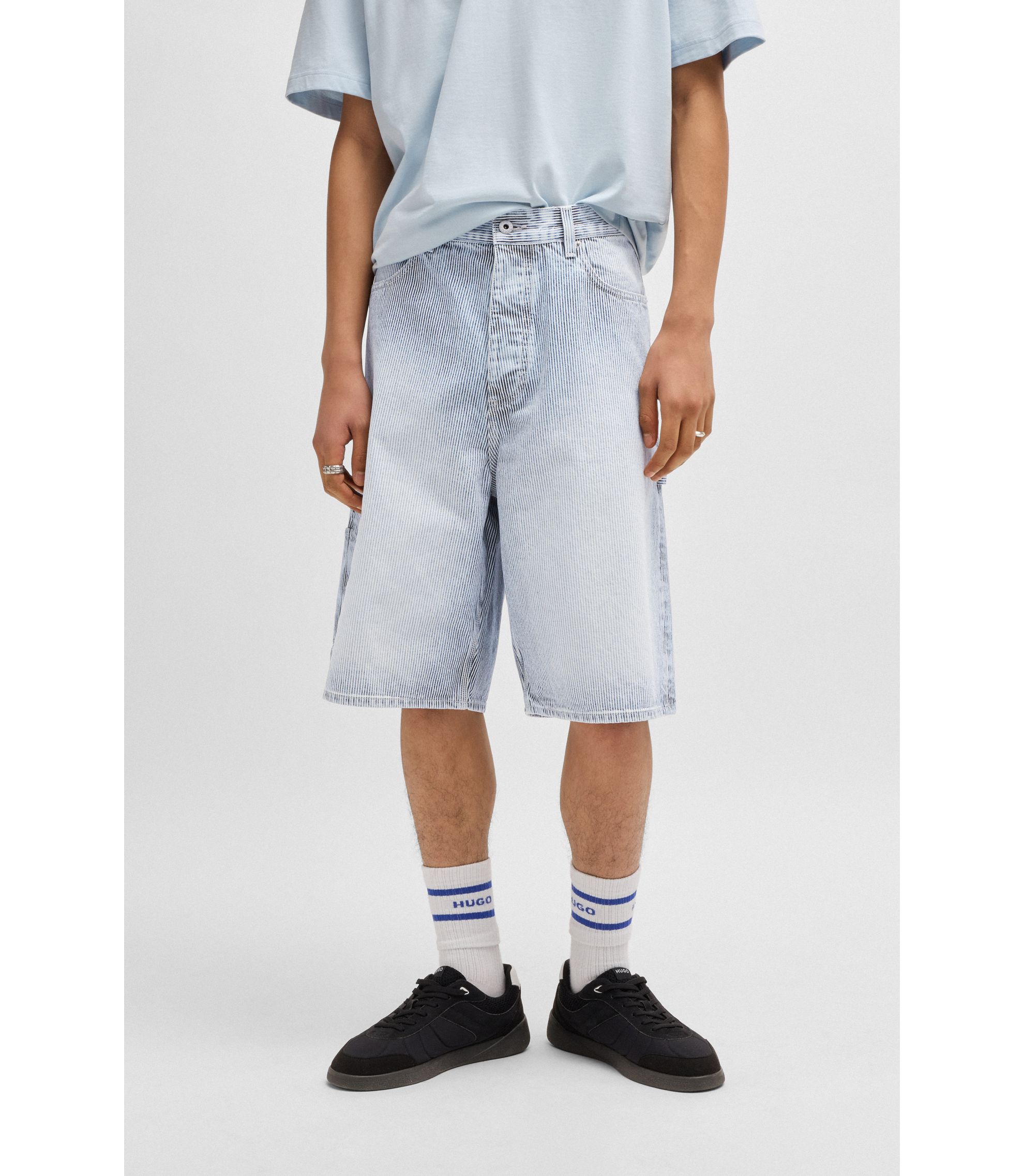 hbna50534609_439_350?wid=1980&