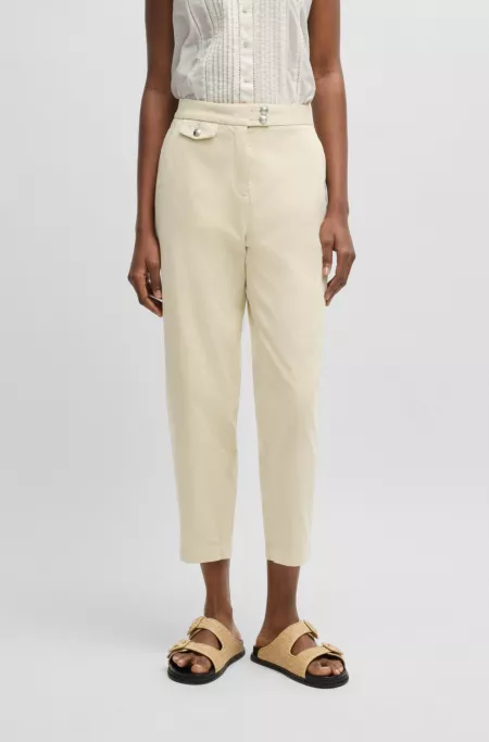 Casual chinos in stretch-cotton satin