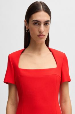 Vestido slim fit de material el&aacute;stico con escote rectangular, Rojo