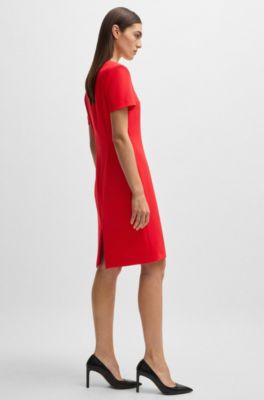 Vestido slim fit de material el&aacute;stico con escote rectangular, Rojo