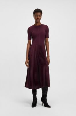 Vestido de mezcla de materiales con falda plisada, P&uacute;rpura oscuro