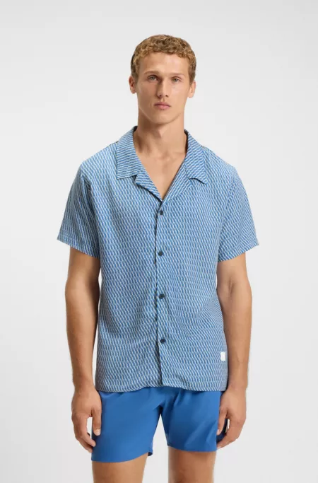 Regular-fit shirt with all-over print