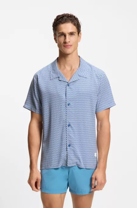 Regular-fit shirt with all-over print