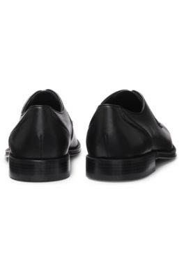 Zapatos Derby de piel con puntera, Negro