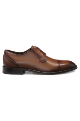 Cap-toe Derby shoes leather