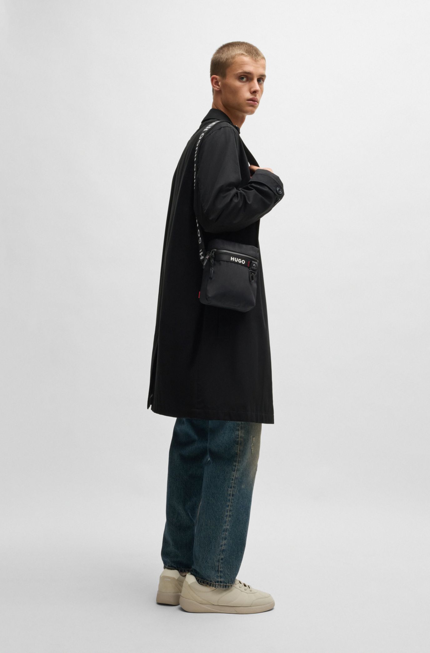 HUGO - Reporter bag with branded adjustable strap and zip closure