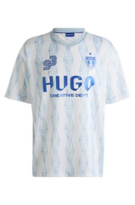 Camiseta oversize fit con ilustraci&oacute;n inspirada en el f&uacute;tbol, Blanco