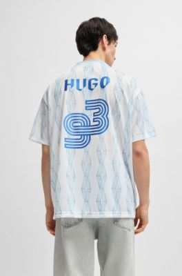 Camiseta oversize fit con ilustraci&oacute;n inspirada en el f&uacute;tbol, Blanco