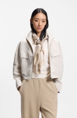 Foulard carr&eacute; confectionn&eacute; en Italie en twill de soie &agrave; imprim&eacute;, Beige clair