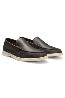 Logo-detail moccasins in tumbled leather, Dark Brown