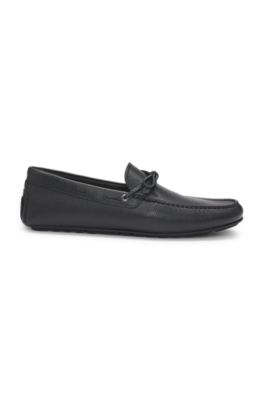 Grained-leather moccasins with driver sole, Black