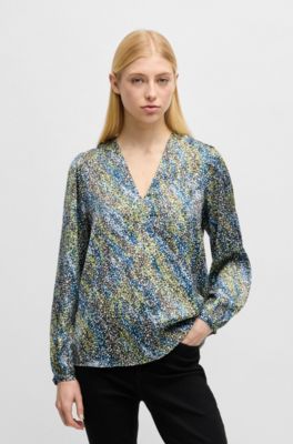 Regular-fit blouse with V neckline in printed satin, Patterned