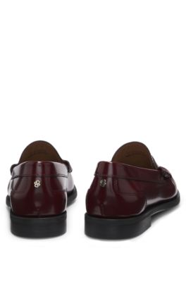 Penny-trim loafers in brush-off leather, Dark Red