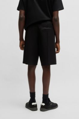 Shorts with zigzag stitching, Black
