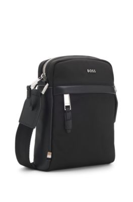 Bolso mensajero con apliques de piel, Negro