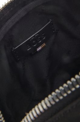 Bolso mensajero con apliques de piel, Negro