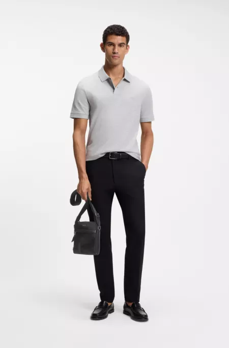 Reporter bag with leather trims