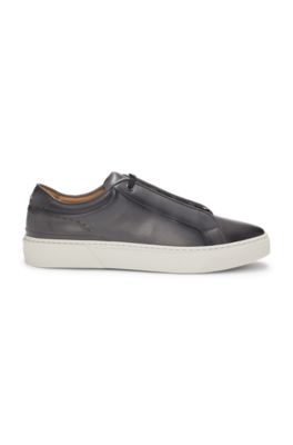 Gary low-top trainers in burnished leather, Dark Grey