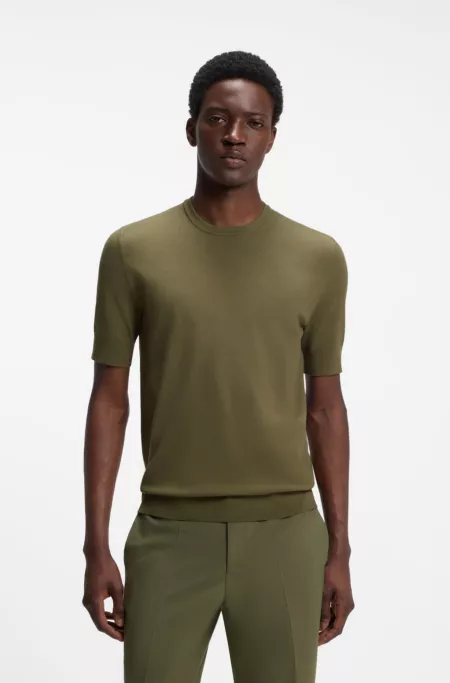 Knit sweater in a regular fit
