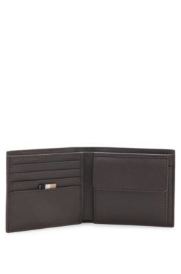 Cartera con logo plateado, Marr&oacute;n oscuro