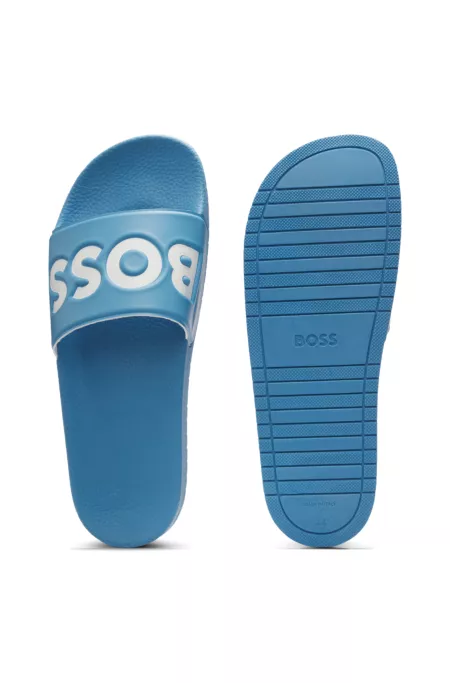 Italian-made slides with large logo detail