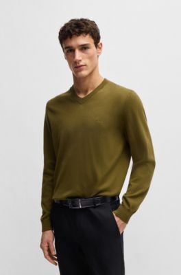 Reversible leather belt with logo keeper